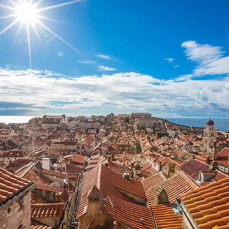 Guest house Four Winds 3*