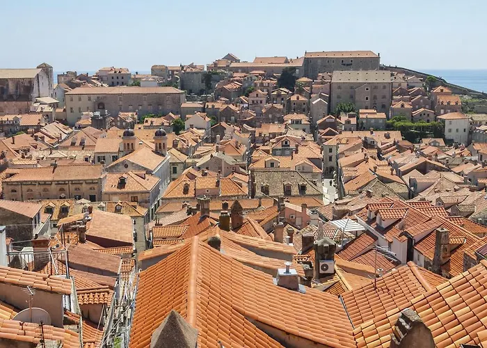 ゲストハウス フォー ウィンズ ドゥブロブニク