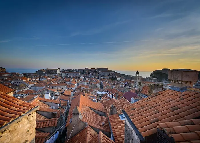 Guest house Four Winds 3*