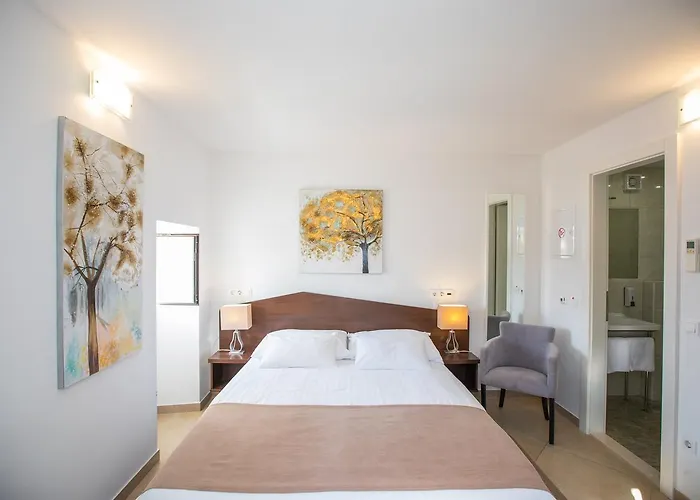 Four Winds 3* Дубровник