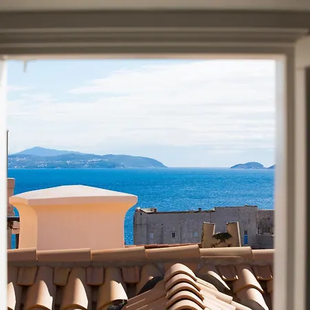 بيت ضيافة Four Winds